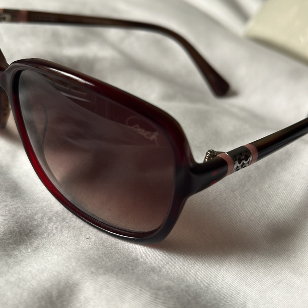 Coach S2052 burgundy sunglasses - Picture 3 of 8